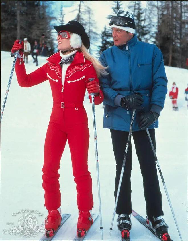 滑雪服被冻哭的年轻人焊身上了开元棋牌试玩300元一件的(图3)